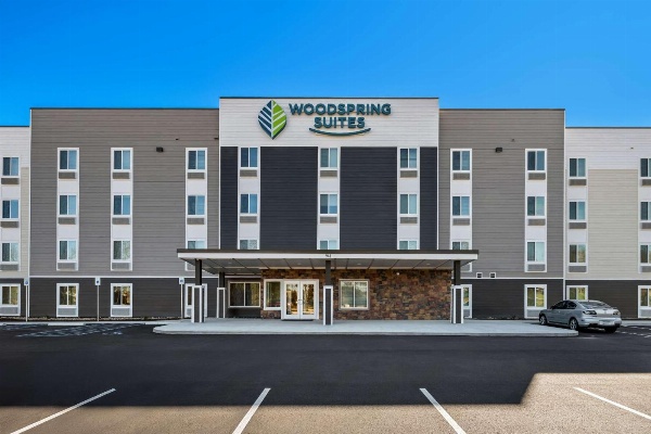WoodSpring Suites Columbia - Irmo image 1
