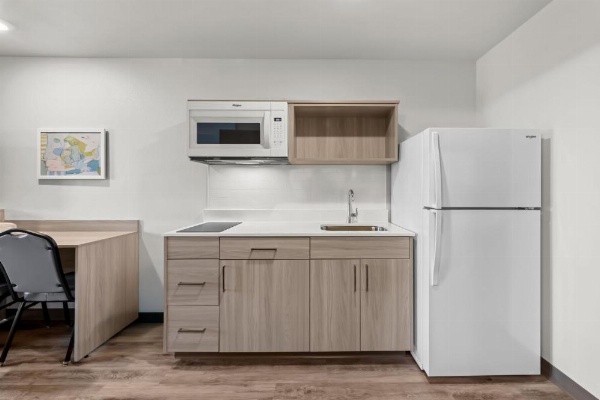 WoodSpring Suites Columbia - Irmo image 28