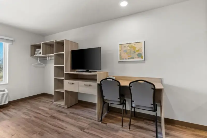 King Suite with Sofa - Non Smoking